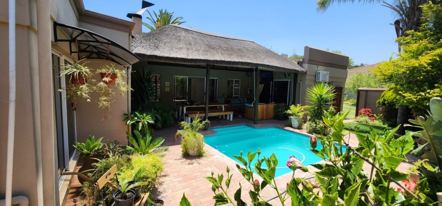 3 Bedroom Property for Sale in Olive Grove Western Cape